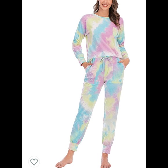 Rainbow colored tie dye pajama set loungewear - Picture 4 of 5
